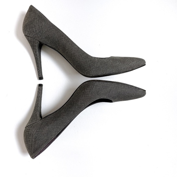 Stuart Weitzman Gray Classic Stiletto Heels Pumps - Picture 7 of 7